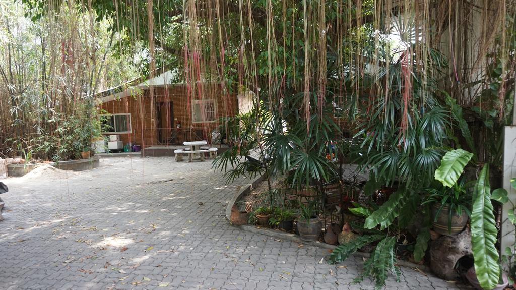 The Pub Guesthouse Chiang Mai Exterior foto